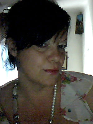 Esperta segretaria/telefonista/centrelanista, professioanle, cerca lavoro serio