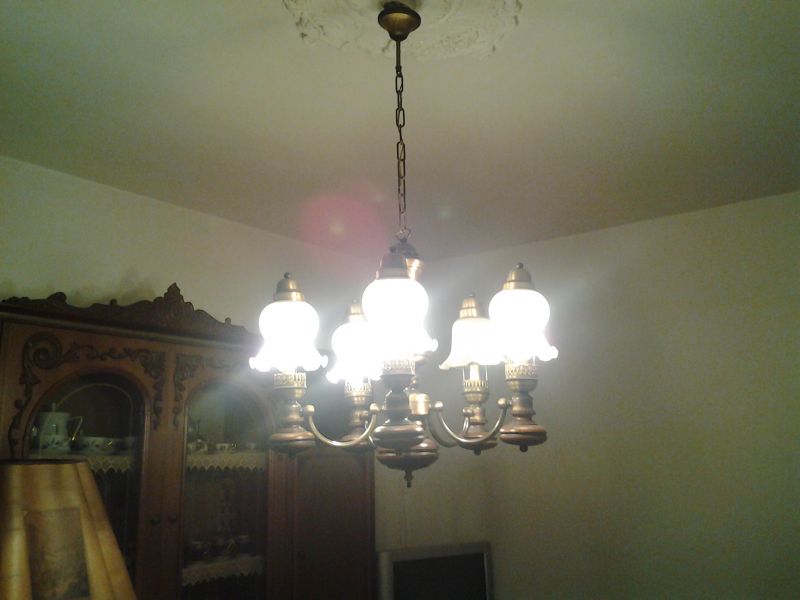 Vendo lampadario antico in legno