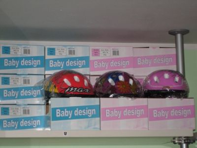 Usato per Bambini - Trio lettini passeggini vestitini e giochini