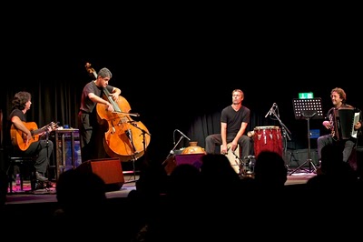 RENAUD GARCIA FONS trio