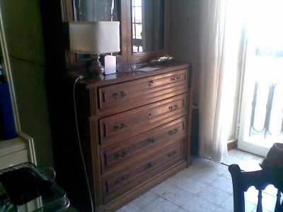 cassettone comodissimo como'