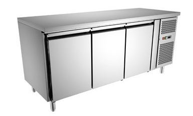 TAVOLO REFRIGERATO BT 3 PORTE TEMP -18/-22 GN 1/1