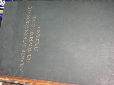  vendo Atlante Internazionale Touring Club Italiano  anno 1927 