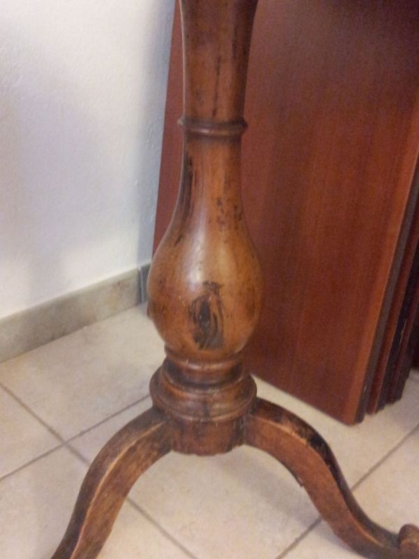 Tavolino antico originale