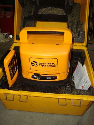 LIVELLA LASER ROTANTE PROFESSIONALE LASERPLANE 500C