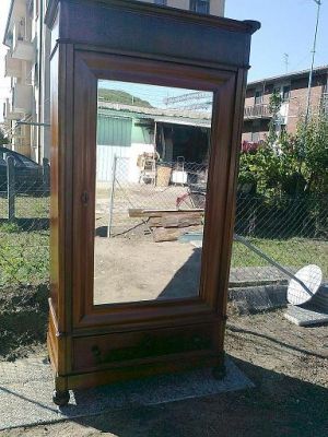 ARNADIO NOCE AD UNICA ANTA FINE '800