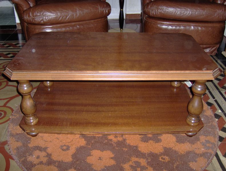 Vendo tavolino in legno da salotto