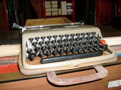 Macchina da scrivere manuale