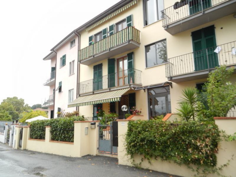 Affitto grazioso bilocale La Spezia zona Porto lotti