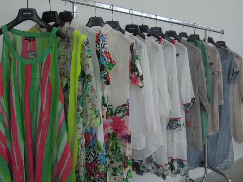 Abbigliamento donna Positano 1000 capi euro 2.90