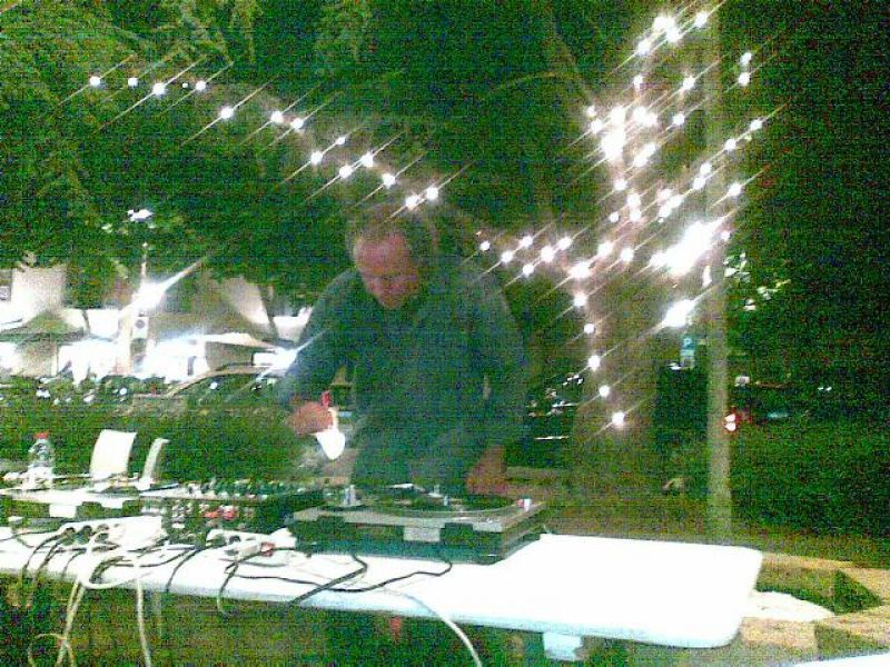 Dj set rigorosamente con vinile