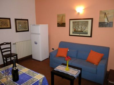 Sardegna , splendido appartamento  in villa a 5km dal mare