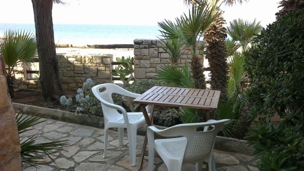 Dependance in villa Gallipoli Salento affitto