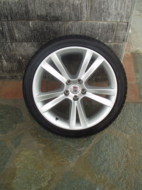 Gomme e Cerchi In Lega R 17         