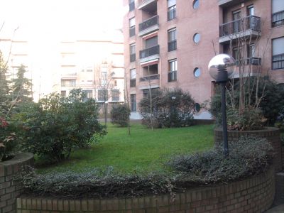 MERAVIGLIOSO E LUMINOSO TRILOCALE CON BOX E CANTINA