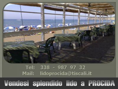 PRIVATO VENDE  BELLISSIMO  E  STORICO  LIDO  TURISTICO DIRETTAMENTE  SUL MARE