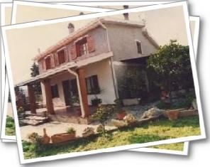 Sardegna affitto camera in villino con giardino a posada nu