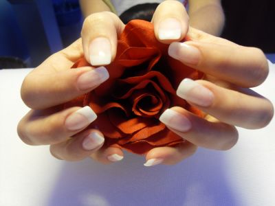 MANI E PIEDI BOLOGNA