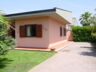 Villa Romana a Fondi Lido, vicino al mare max 8 posti letto