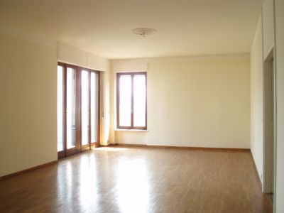 Corso Massino D'azelio Rif.: 52/13