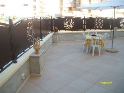 gallipoli  indipendentecon loggiato attrezzato