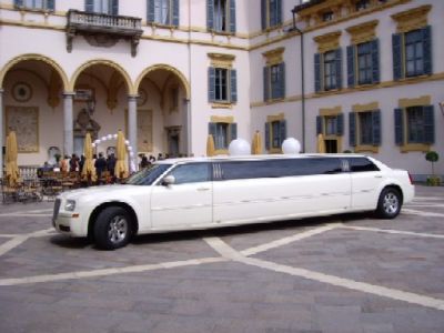 Limousine a noleggio