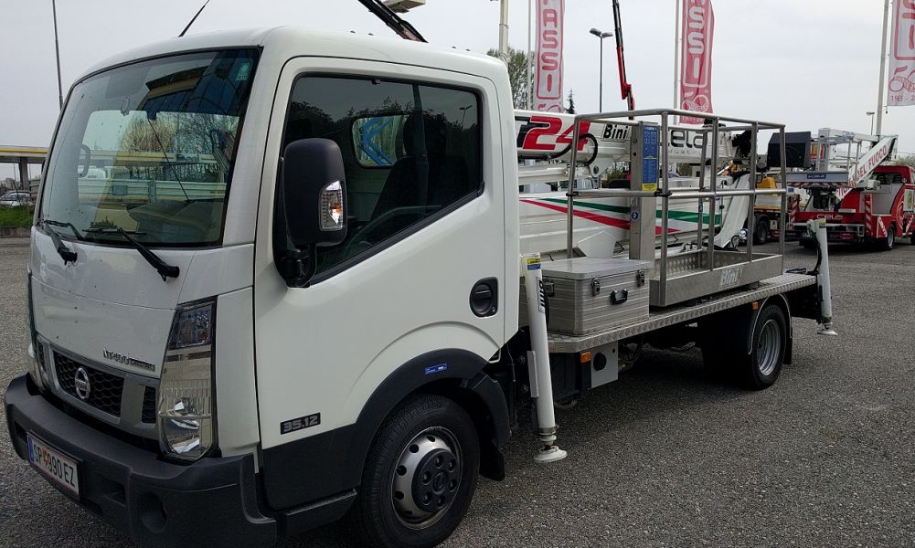 PIATTAFORMA AEREA 24 METRI Cela usata anno 2016