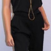 Stock di abbigliamento, calzatura ed accessori di marchi noti