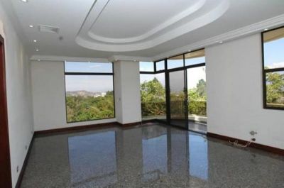 Muratori,imbianchini,piastrellisti,cartongessisti,idraulici