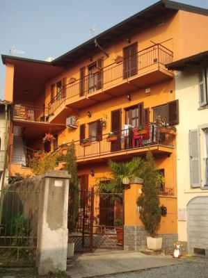 BOSISIO PARII : Porzione di casa vista lago