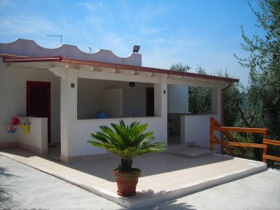 VILLA CELESTE, APPARTAMENTI E VILLETTE A SCHIERA.