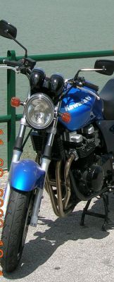 VENDESI KAWASAKY ZR750