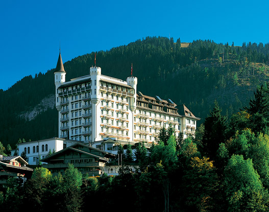 Babysitter per hotel 5 stelle lusso in svizzera