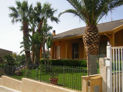 VILLA IN VENDITA