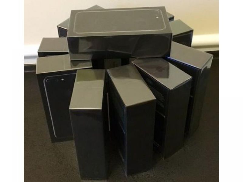 PayPal/Bancario Apple iPhone 7 iPhone 7 Plus 6S Plus �300 Euro S8 S8+ S7 EDGE Stock Nuovo