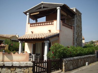 Villetta a 100 mt. dalla spiaggia con splendida vista mare