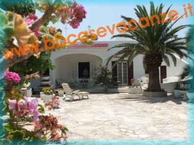Villa al mare in affitto per vacanza in Puglia, Villa Tropea