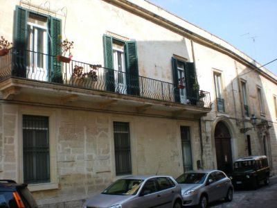 Puglia,Salento:Lecce vendo prestigiosa casa d'epoca centro storico ristrutturata.
