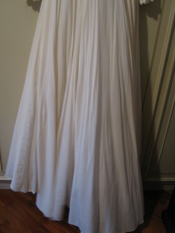 Elegante abito da sposa 
