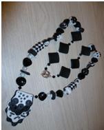 CREAZIONE BIJOUX CON MATERIALI DIVERSI