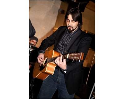 Chitarrista per collaborazioni studio e live