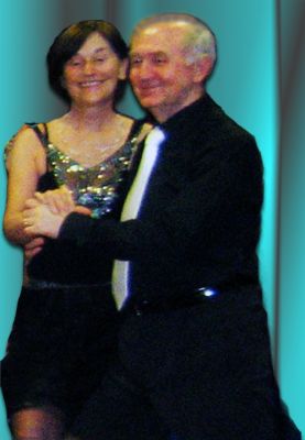 CORSI DI BALLO LISCIO e BALLI DI GRUPPO 2011/2012 MUGGIO' ( MONZA BRIANZA )