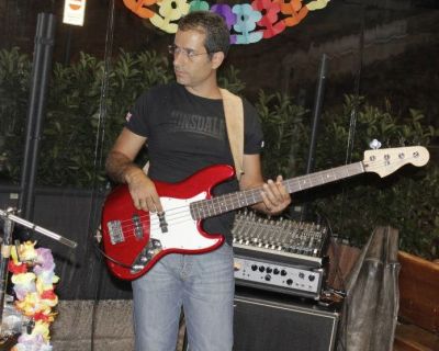 Lezioni di chitarra, teoria e solfeggio