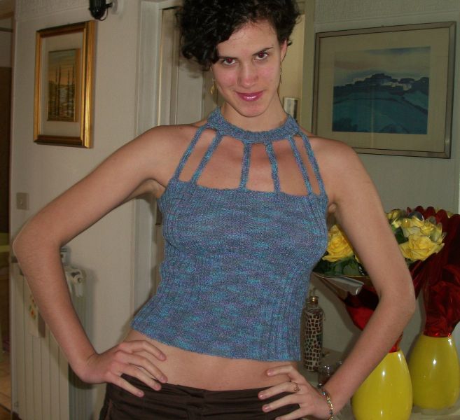 Maglieria a mano; capi unici.