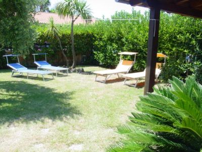 Villa Edera a Fondi Lido vicino al mare, max 7 posti letto