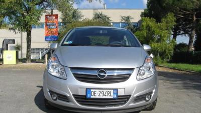 Opel Corsa 1.0 enjoi 5 p