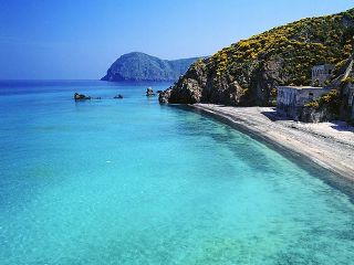 Isole Eolie Lipari 25 euro tutto Luglio !