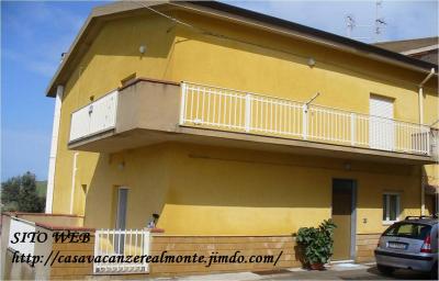 CASA VACANZE � REALMONTE MARE.