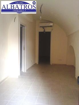 3  VANI BARI CENTRO STORICO RIF. *927