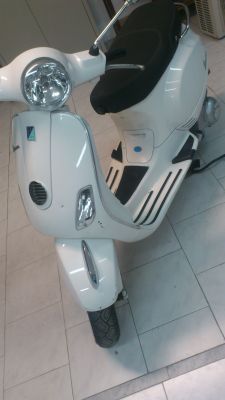 Vespa piaggio 150 lx i.e.